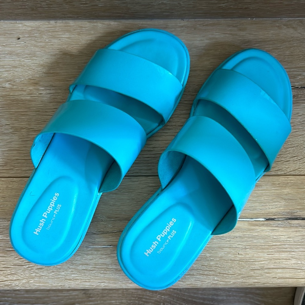 Hush Puppies 7 turquoise sandals